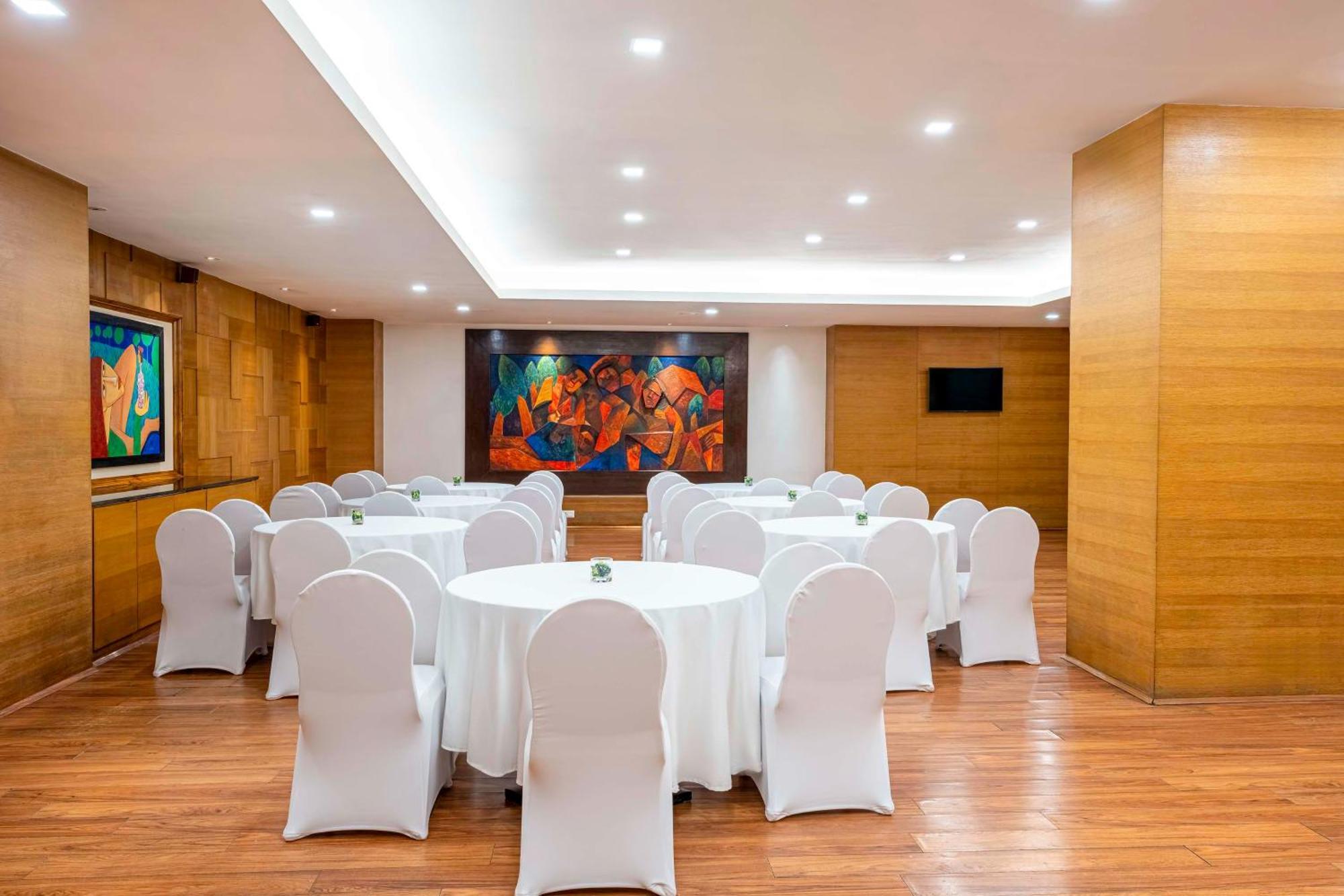 Svelte Delhi, A Member Of Radisson Individuals 4* New Delhi